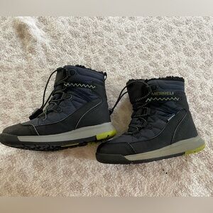 Merrell Black and Lime Kids' Snow Boots